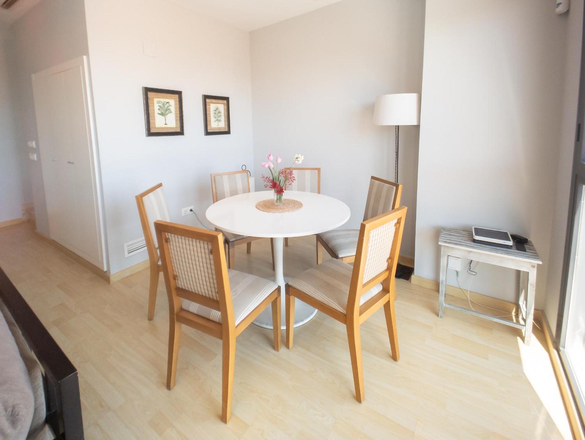 Valencia Beach Apartments 2 Ngoại thất bức ảnh